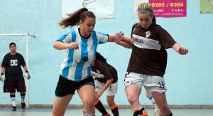 Primera vs Racing slider