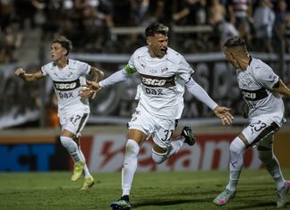 Víctor Cuesta: «Más que contento por el debut y el gol»